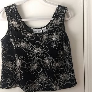 Apparenza Black/White Floral Print Sleeveless Top